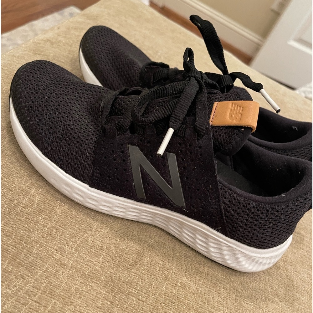 New balance foam sole size 7 black